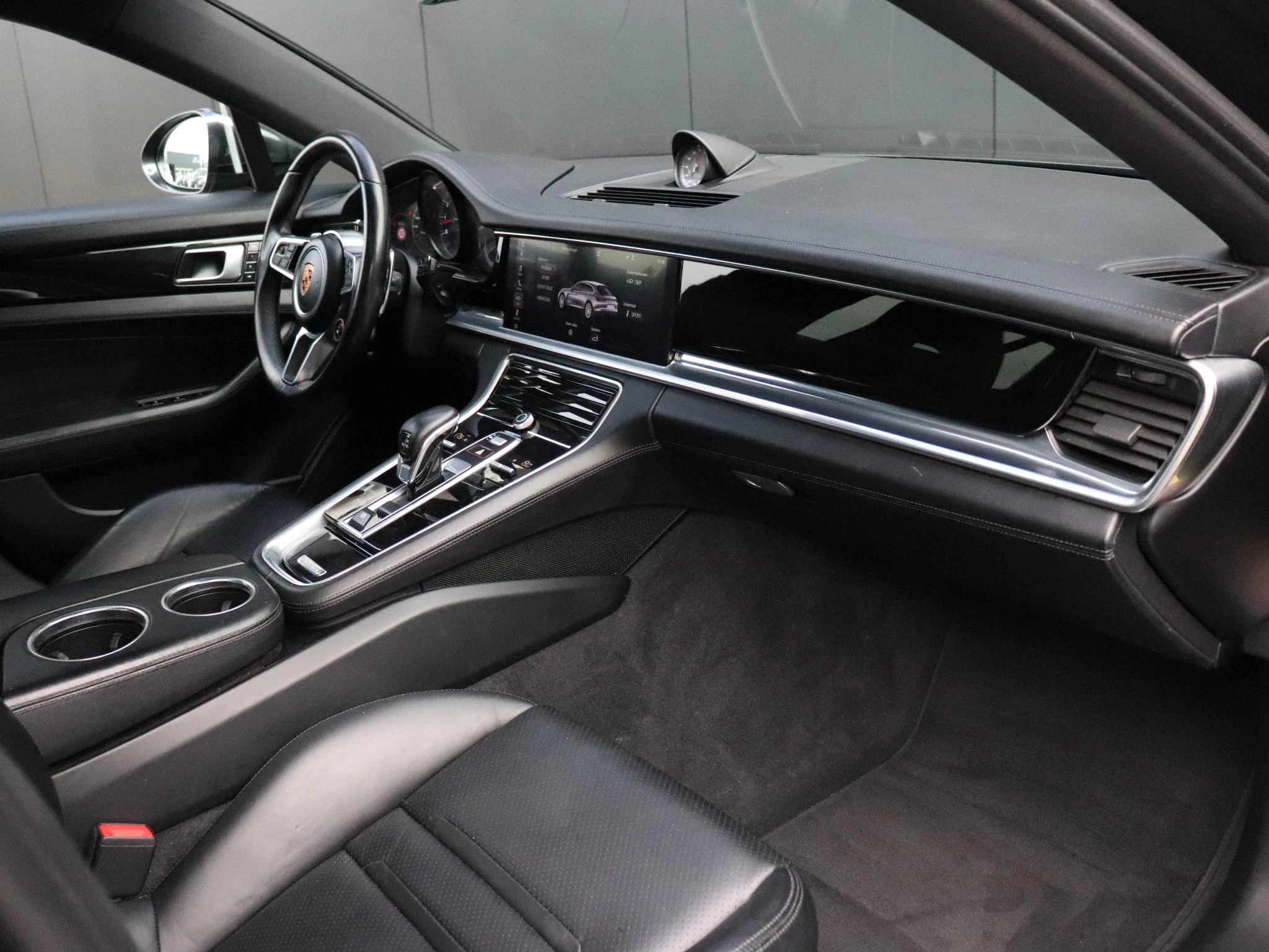 Hoofdafbeelding Porsche Panamera