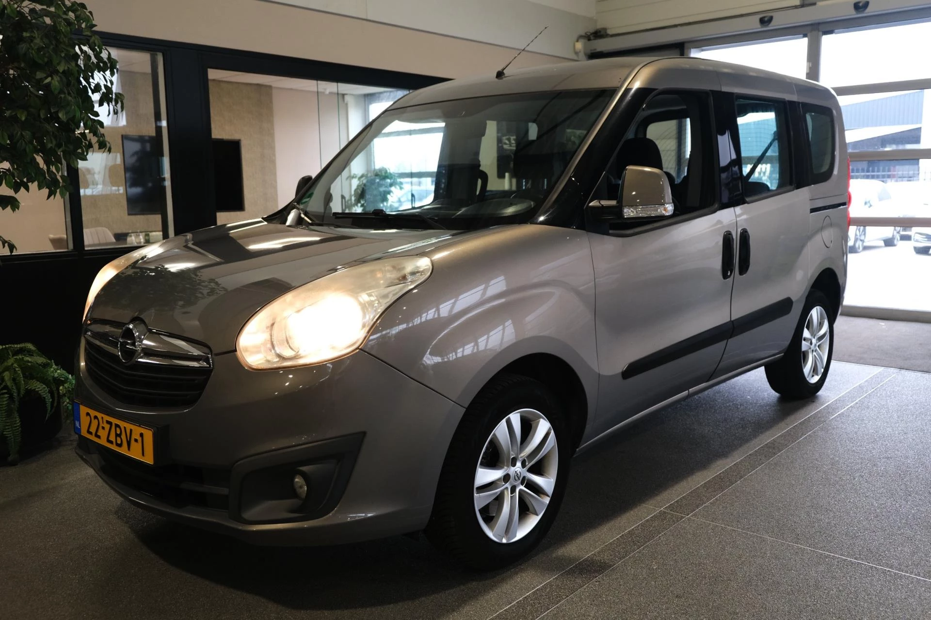 Hoofdafbeelding Opel Combo