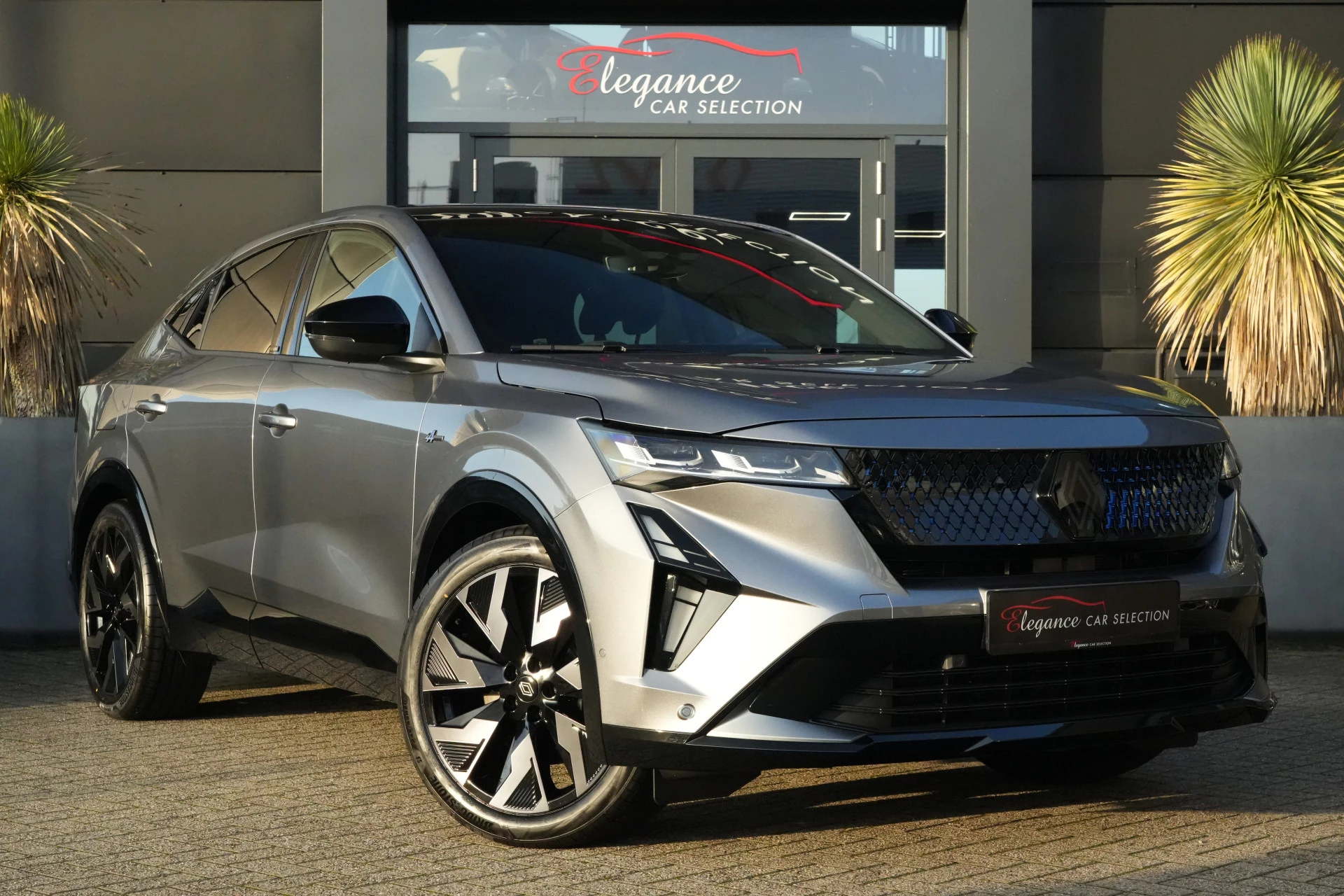 Hoofdafbeelding Renault Rafale