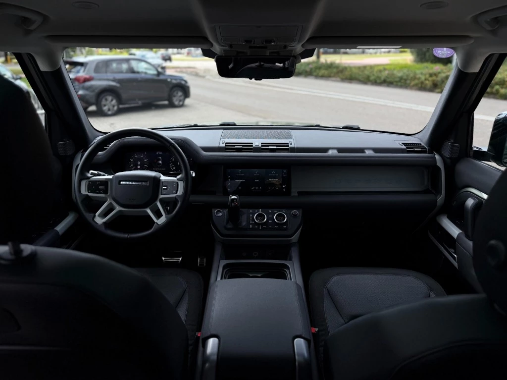 Hoofdafbeelding Land Rover Defender