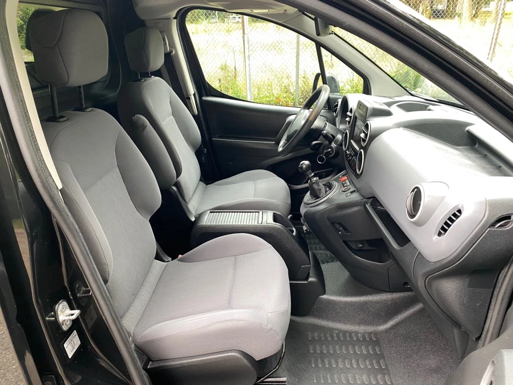 Hoofdafbeelding Peugeot Partner