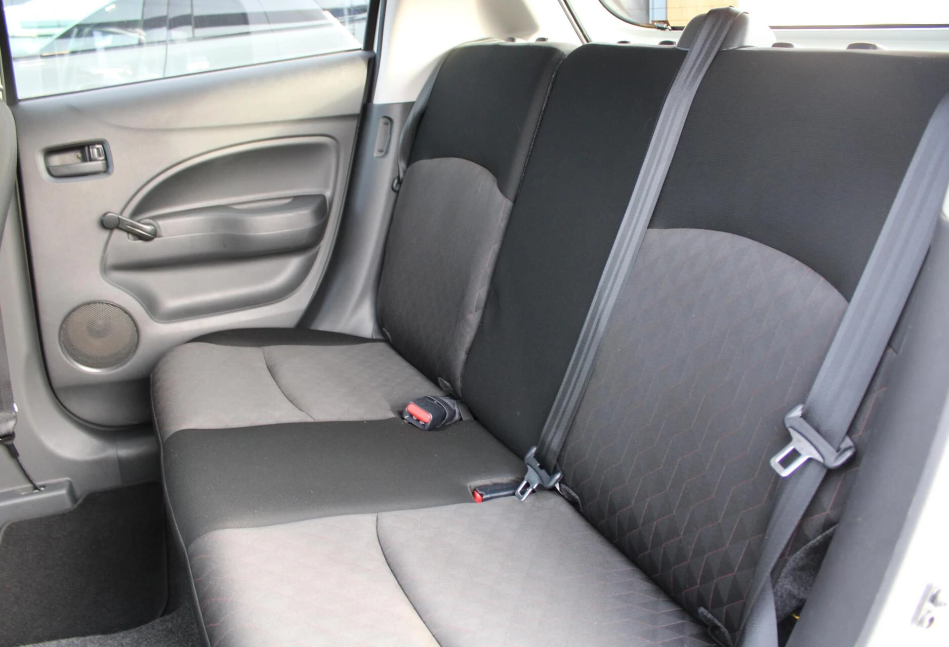 Hoofdafbeelding Mitsubishi Space Star