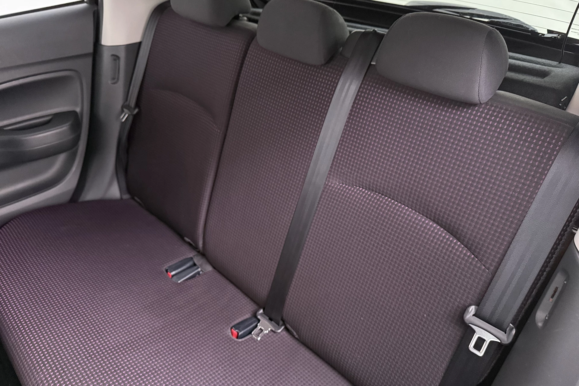 Hoofdafbeelding Mitsubishi Space Star