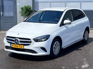 Hoofdafbeelding Mercedes-Benz B-Klasse Mercedes-Benz B-klasse 200d / AUTOMAAT / CAMERA / NAP / LEER / XENON / TELEFOON / 1e EIGENAAR