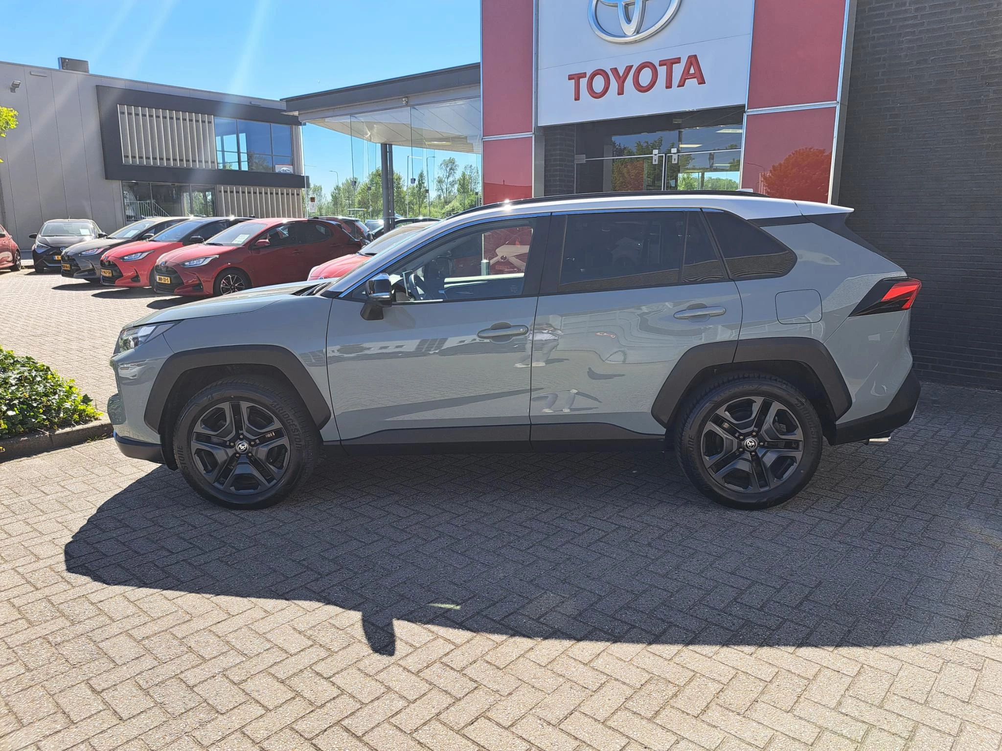 Hoofdafbeelding Toyota RAV4