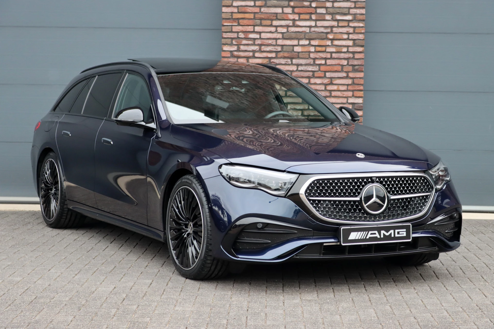 Hoofdafbeelding Mercedes-Benz E-Klasse