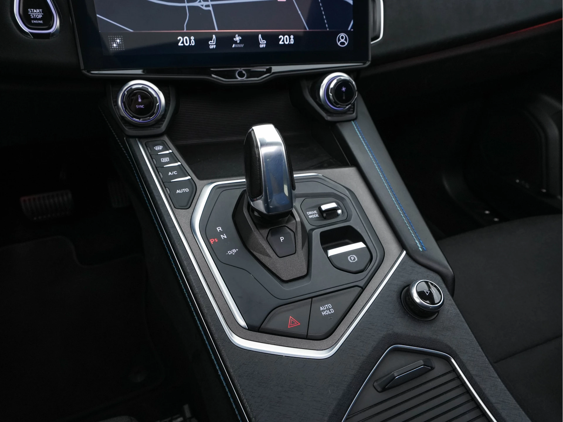 Hoofdafbeelding Lynk & Co 01