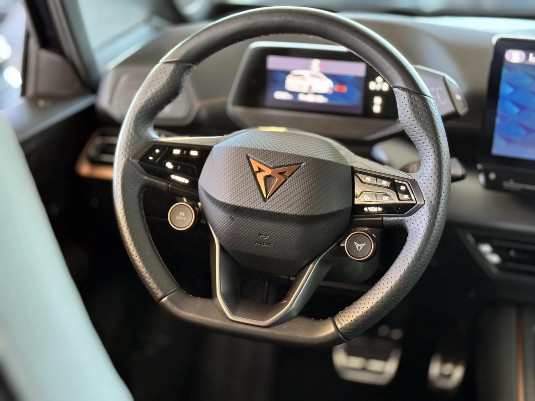 Hoofdafbeelding CUPRA Born