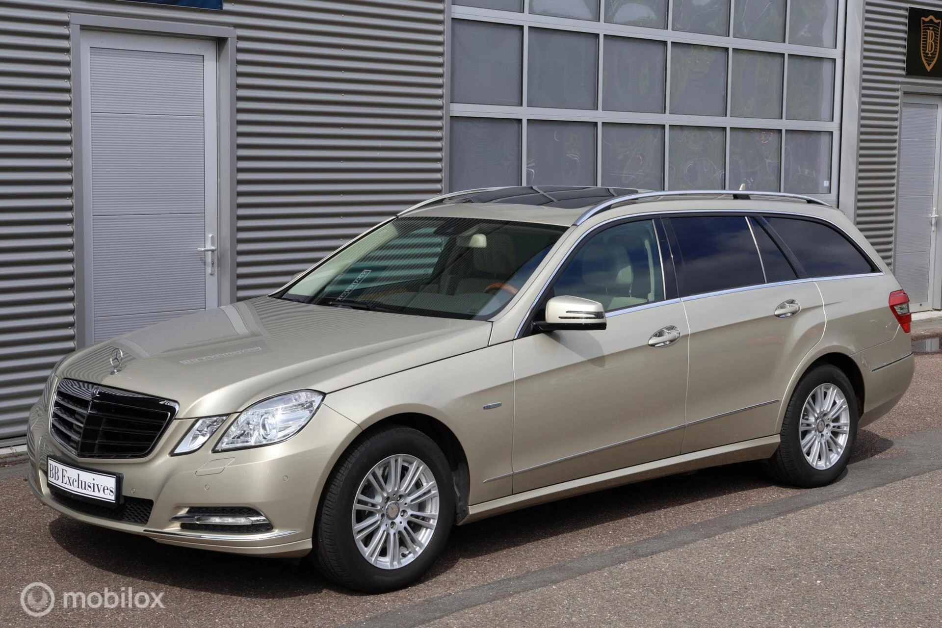 Hoofdafbeelding Mercedes-Benz E-Klasse