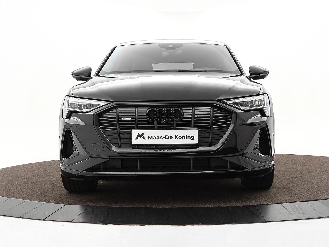 Hoofdafbeelding Audi e-tron