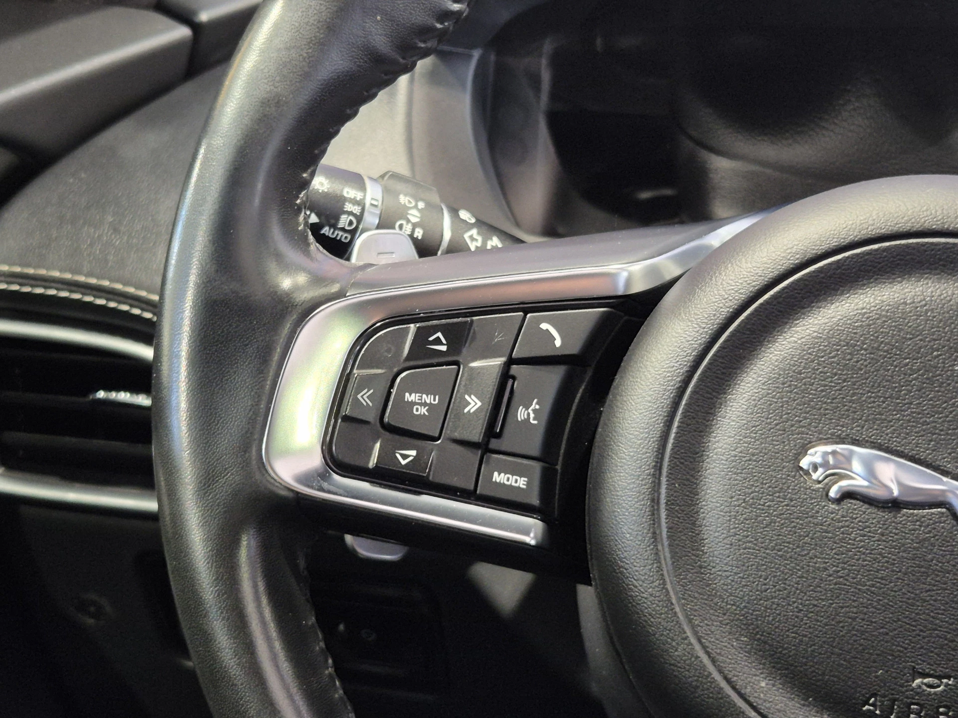 Hoofdafbeelding Jaguar F-PACE