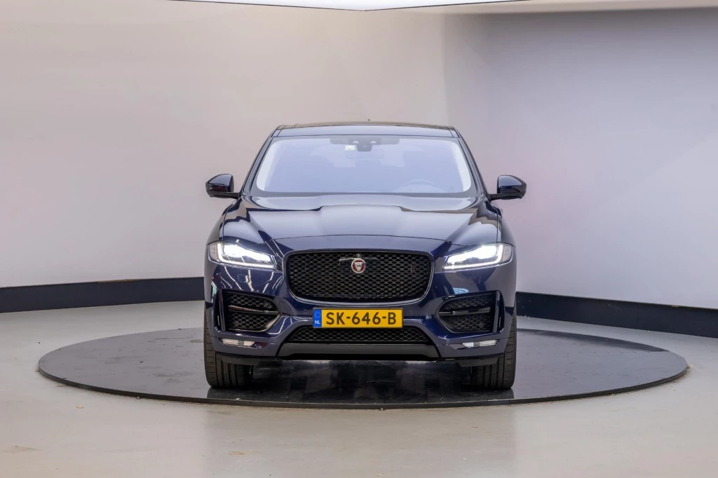 Hoofdafbeelding Jaguar F-PACE