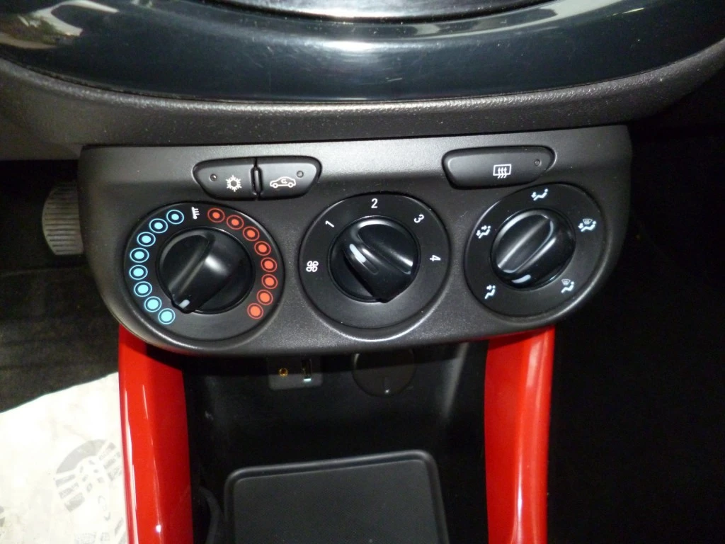 Hoofdafbeelding Opel ADAM