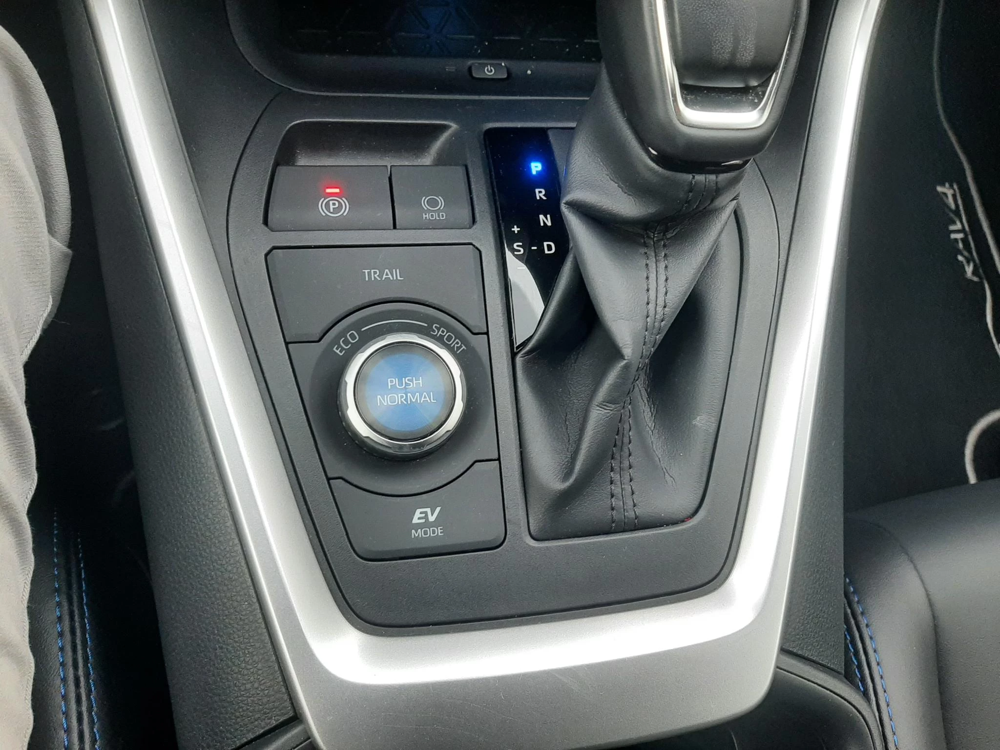 Hoofdafbeelding Toyota RAV4