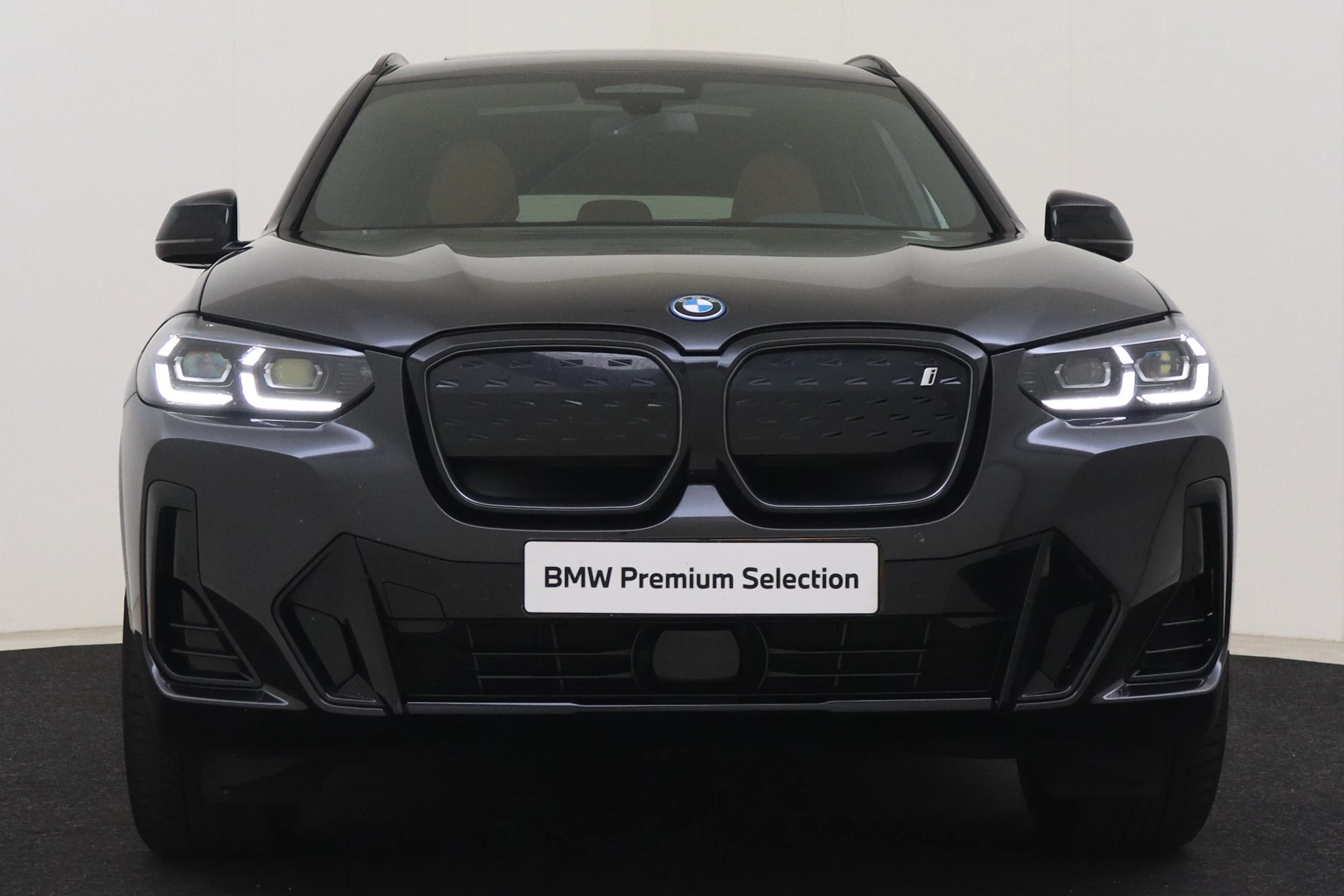 Hoofdafbeelding BMW iX3