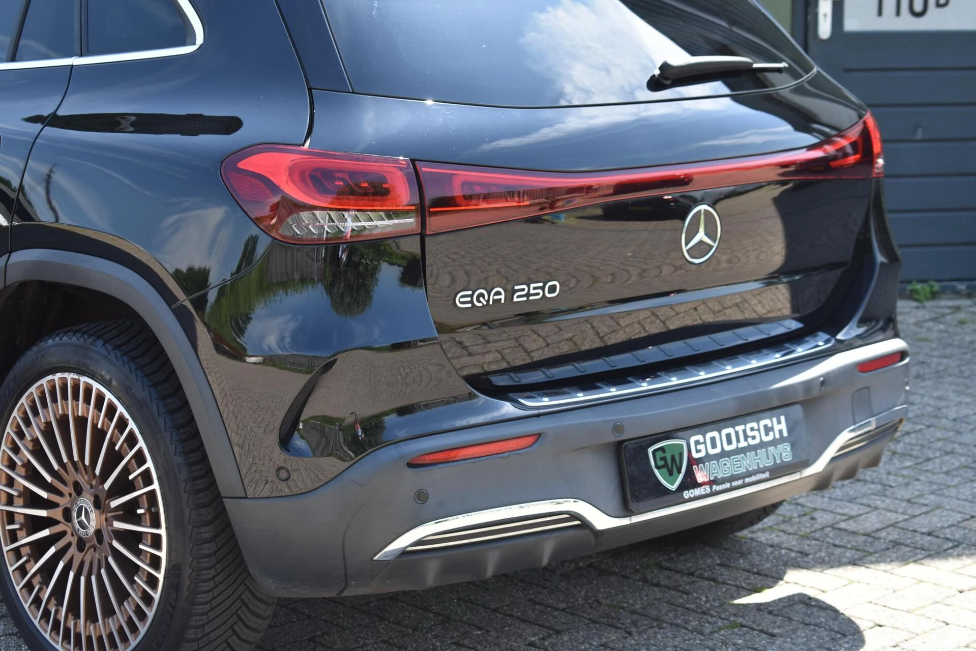 Hoofdafbeelding Mercedes-Benz EQA