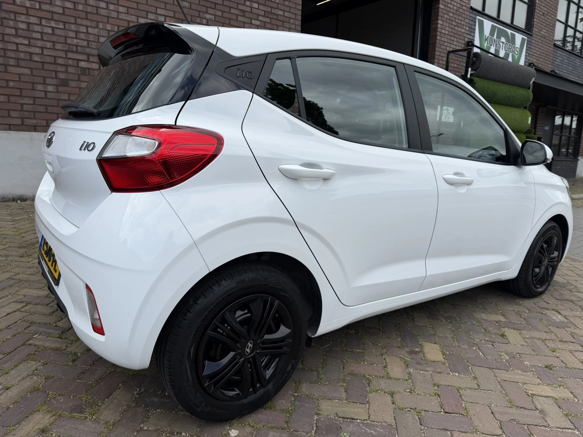 Hoofdafbeelding Hyundai i10