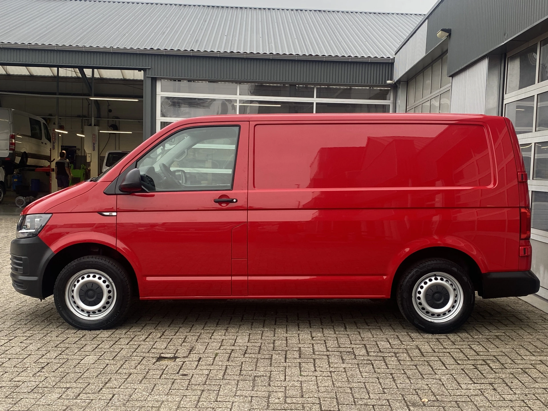 Hoofdafbeelding Volkswagen Transporter