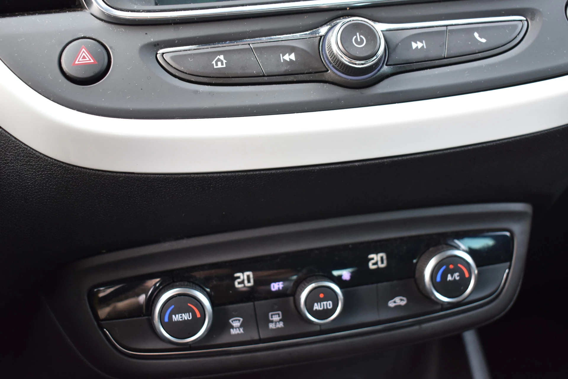 Hoofdafbeelding Opel Crossland X