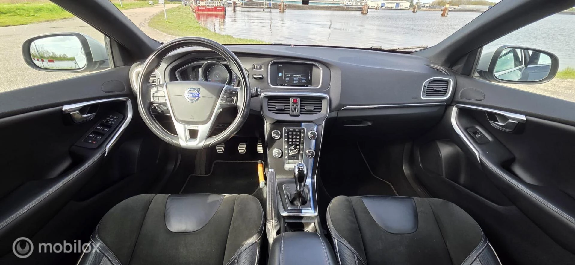 Hoofdafbeelding Volvo V40