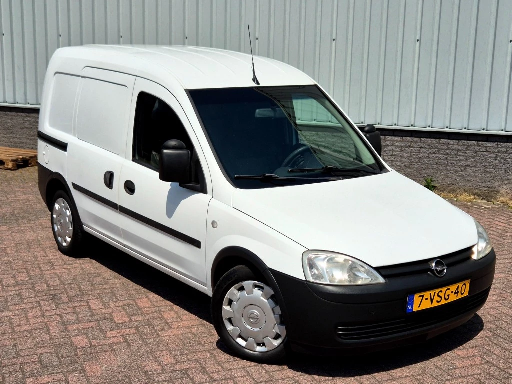 Hoofdafbeelding Opel Combo