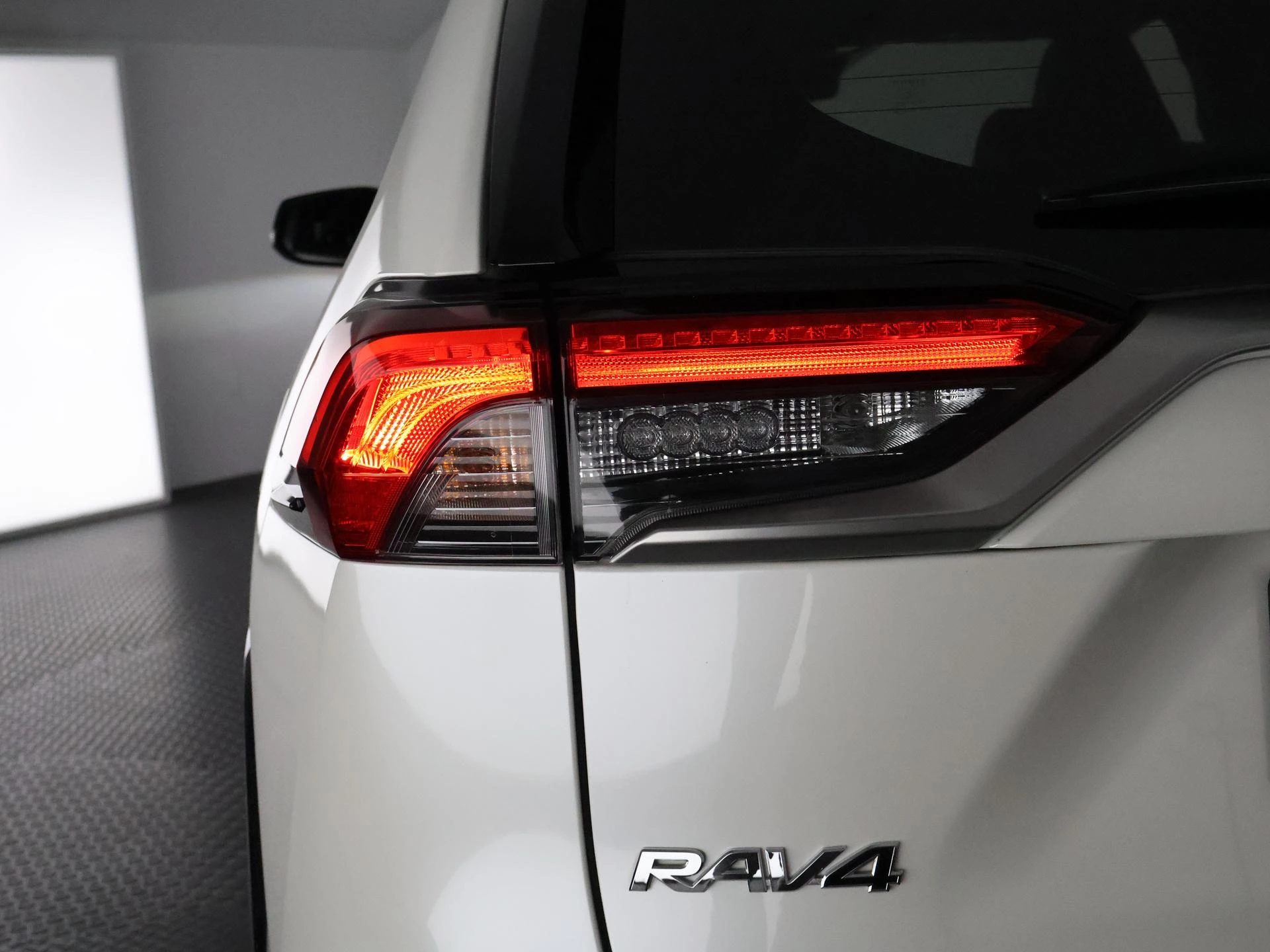 Hoofdafbeelding Toyota RAV4