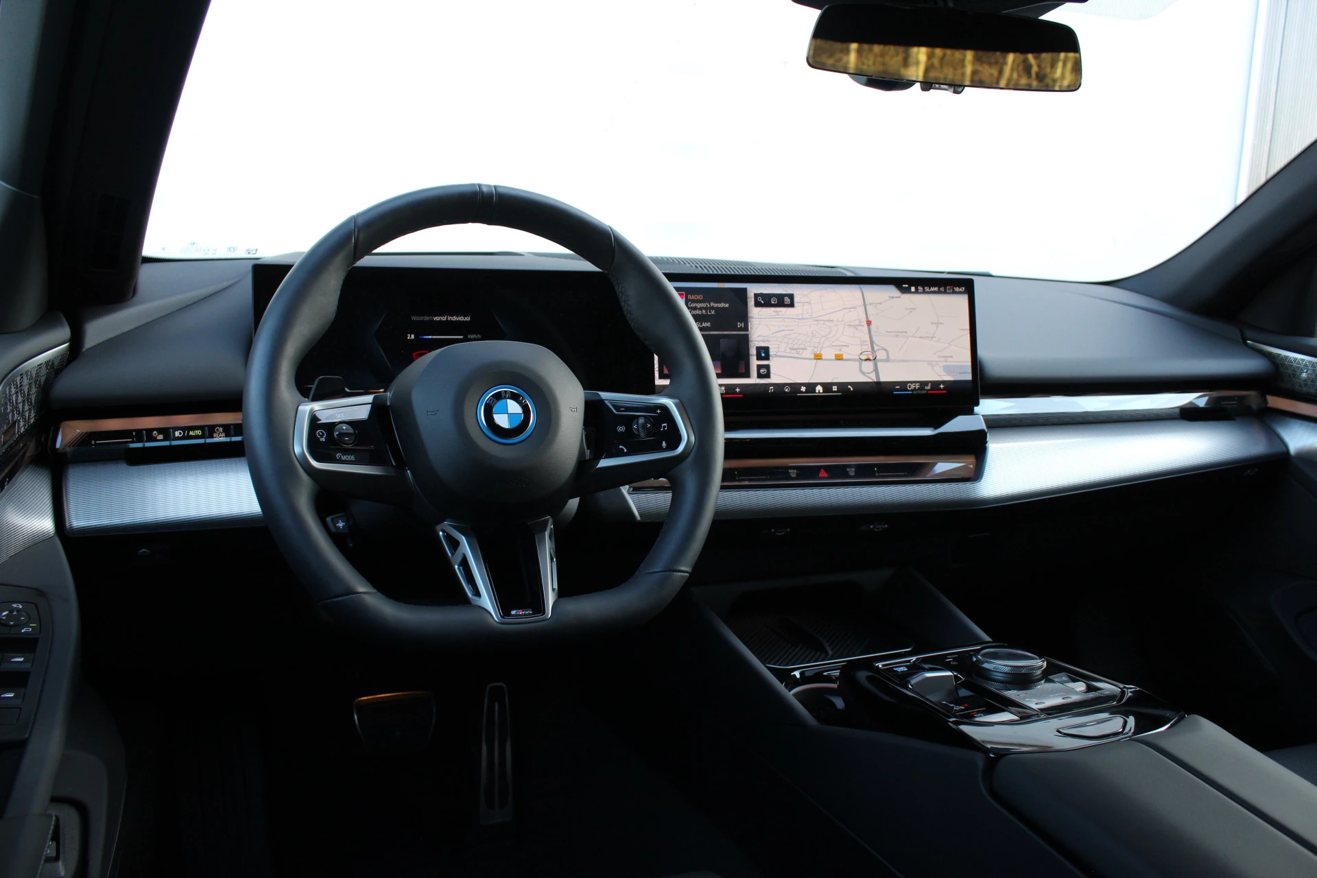 Hoofdafbeelding BMW i5