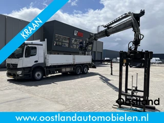 Hoofdafbeelding Mercedes-Benz ANTOS Mercedes-Benz ANTOS 2546 6X2 Bouwstoffenauto / Open laadbak vv KRAAN MKG HLK 221-3 met Palletklem