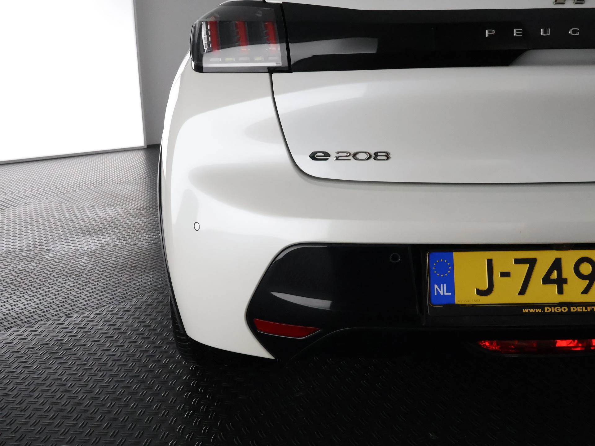 Hoofdafbeelding Peugeot e-208