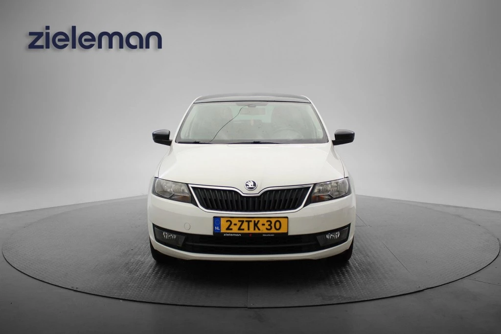 Hoofdafbeelding Škoda Rapid