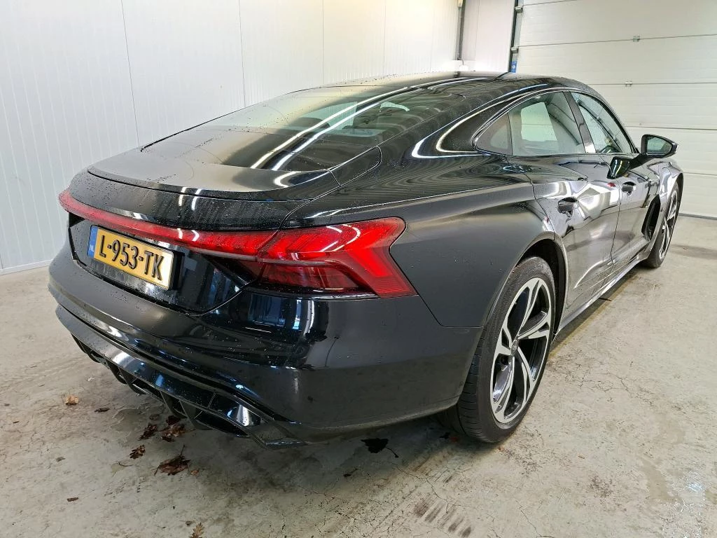 Hoofdafbeelding Audi e-tron GT
