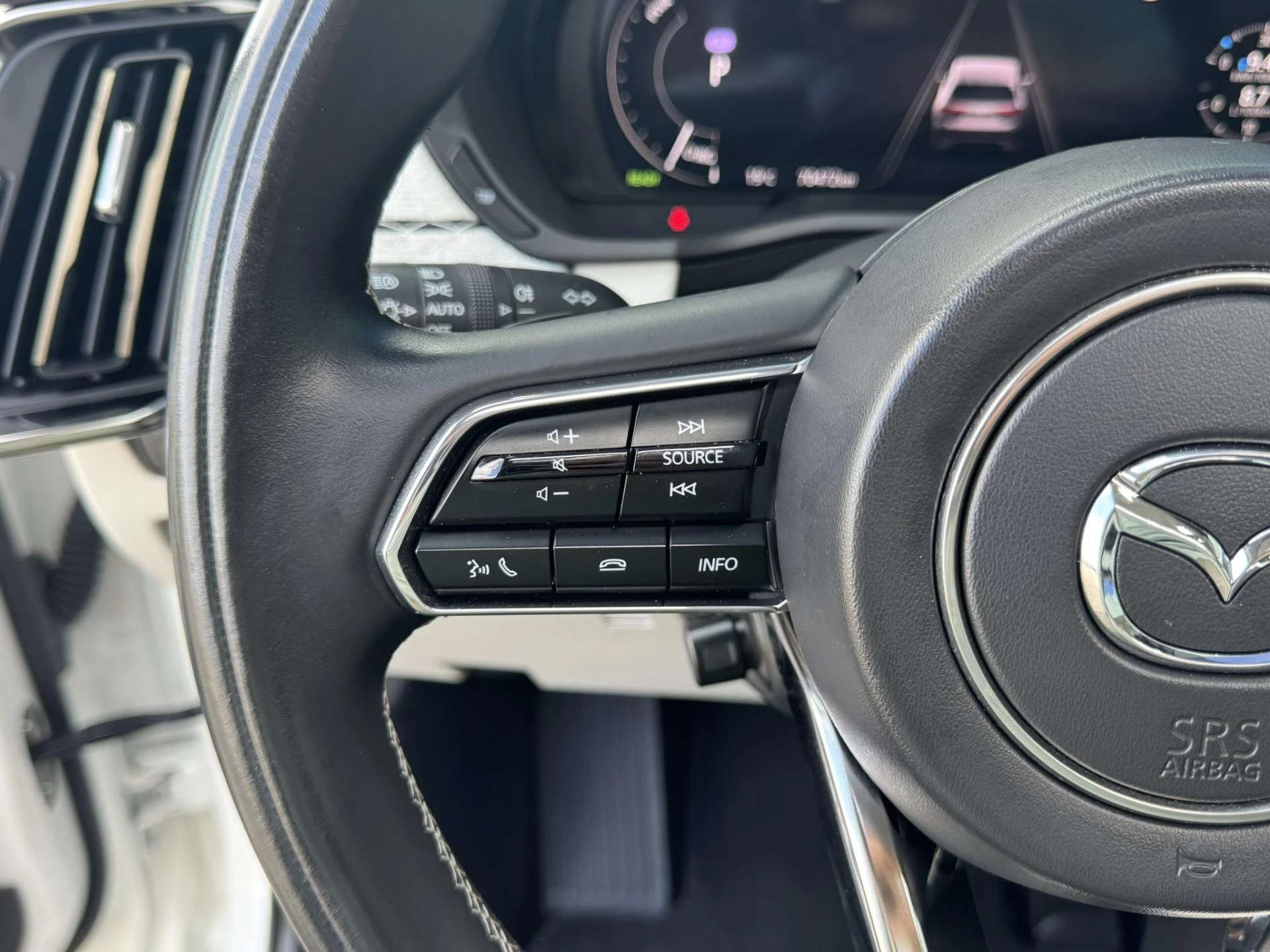 Hoofdafbeelding Mazda CX-60