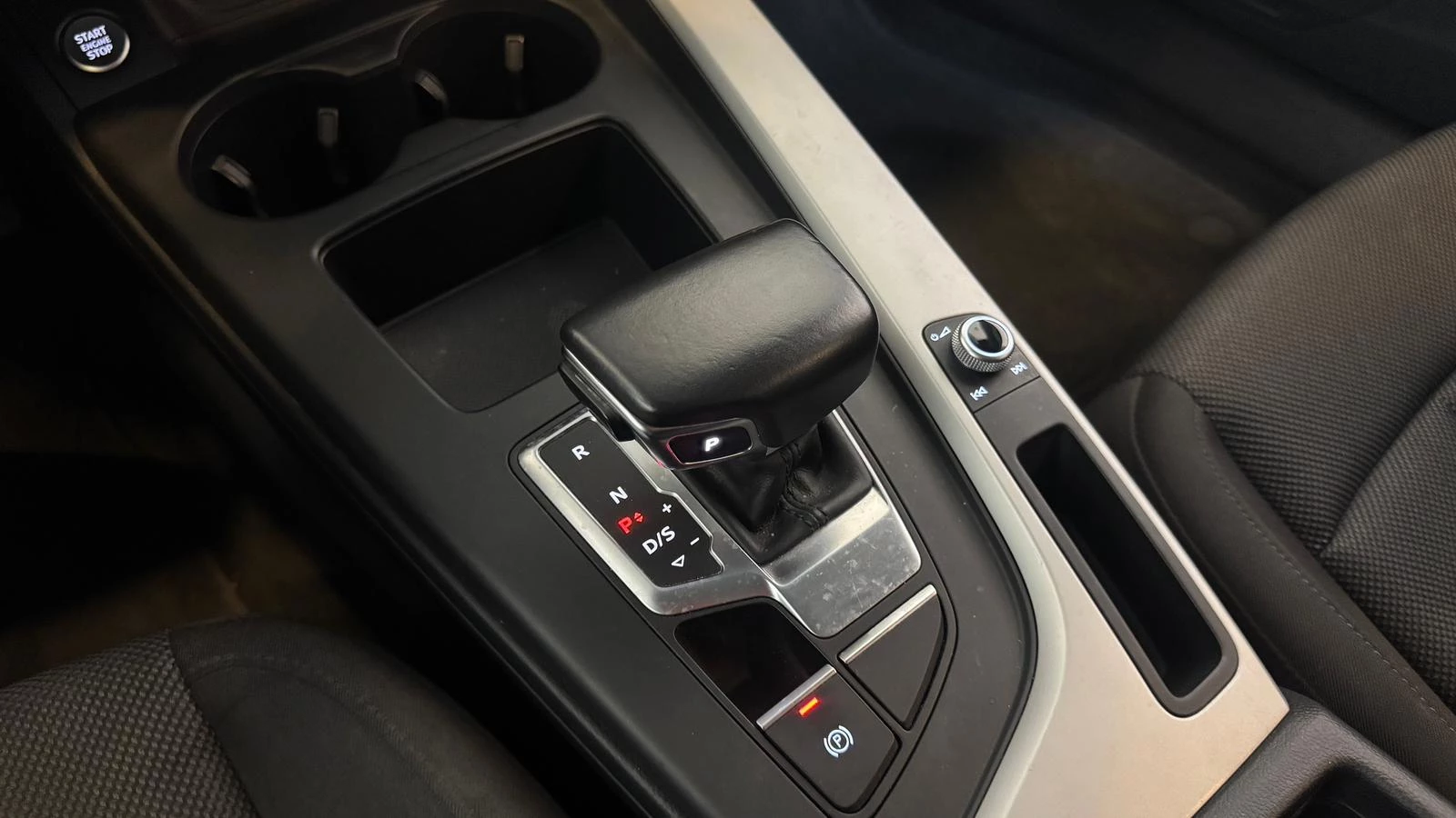 Hoofdafbeelding Audi A4