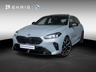 BMW 1 Serie 120 | M Sportpakket Pro | Premium Pack | Glazen panoramadak | Driving Assistent | 19 inch | Stuurwielverwarming | M Sportremsysteem Rot | M Adaptief onderstel