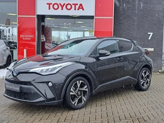 Toyota C-HR 1.8 Hybrid Dynamic STOELVERWARMING PARKEERSENSOREN VOOR EN ACHTER ELK. INKLAPBARE BUITENSPIEGEL