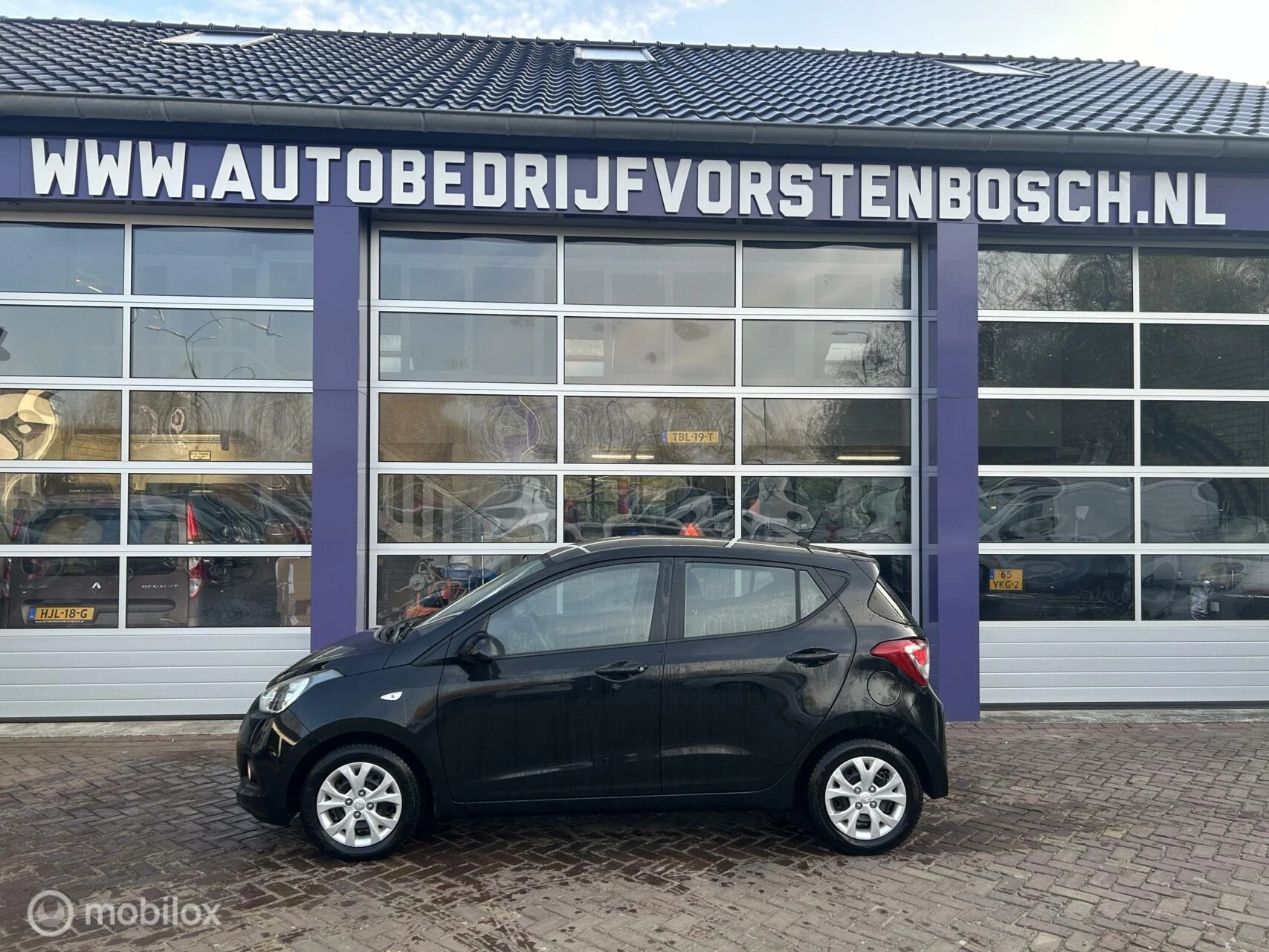 Hoofdafbeelding Hyundai i10