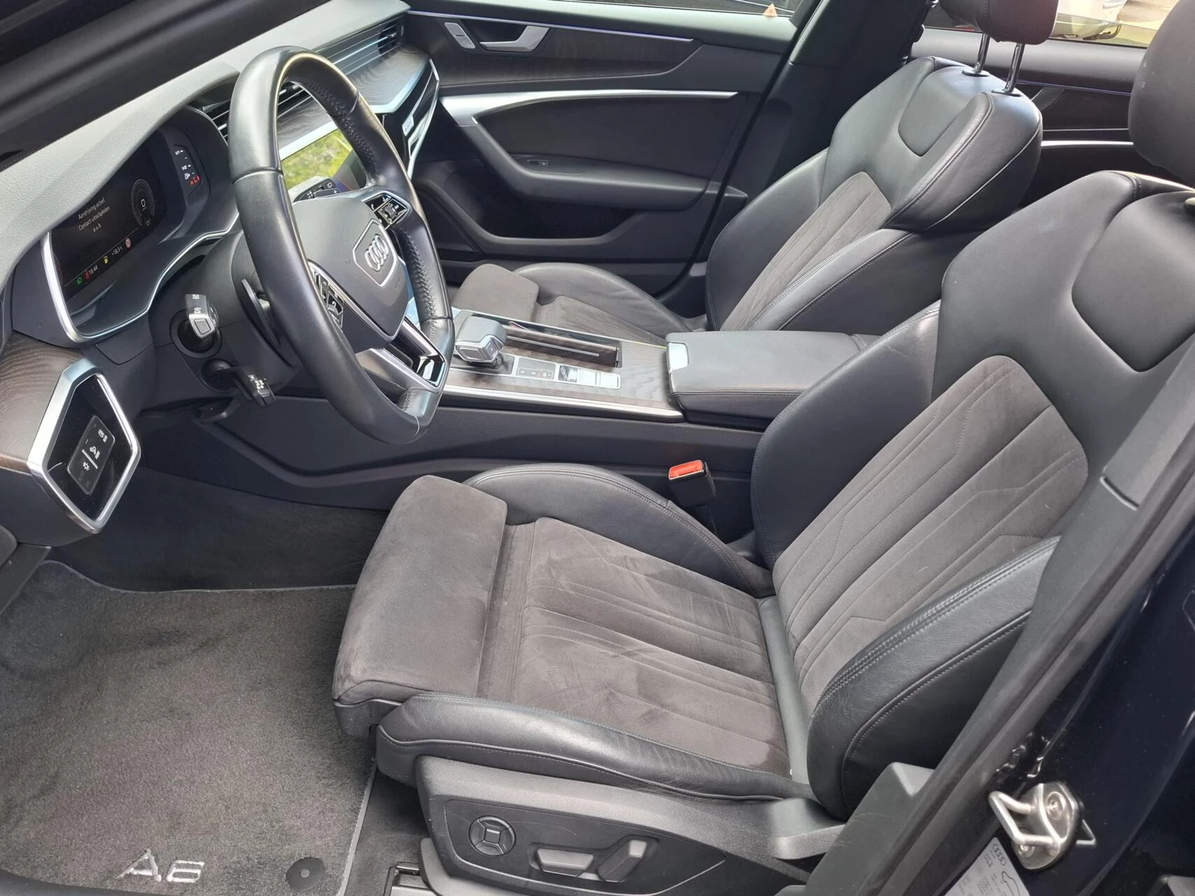 Hoofdafbeelding Audi A6