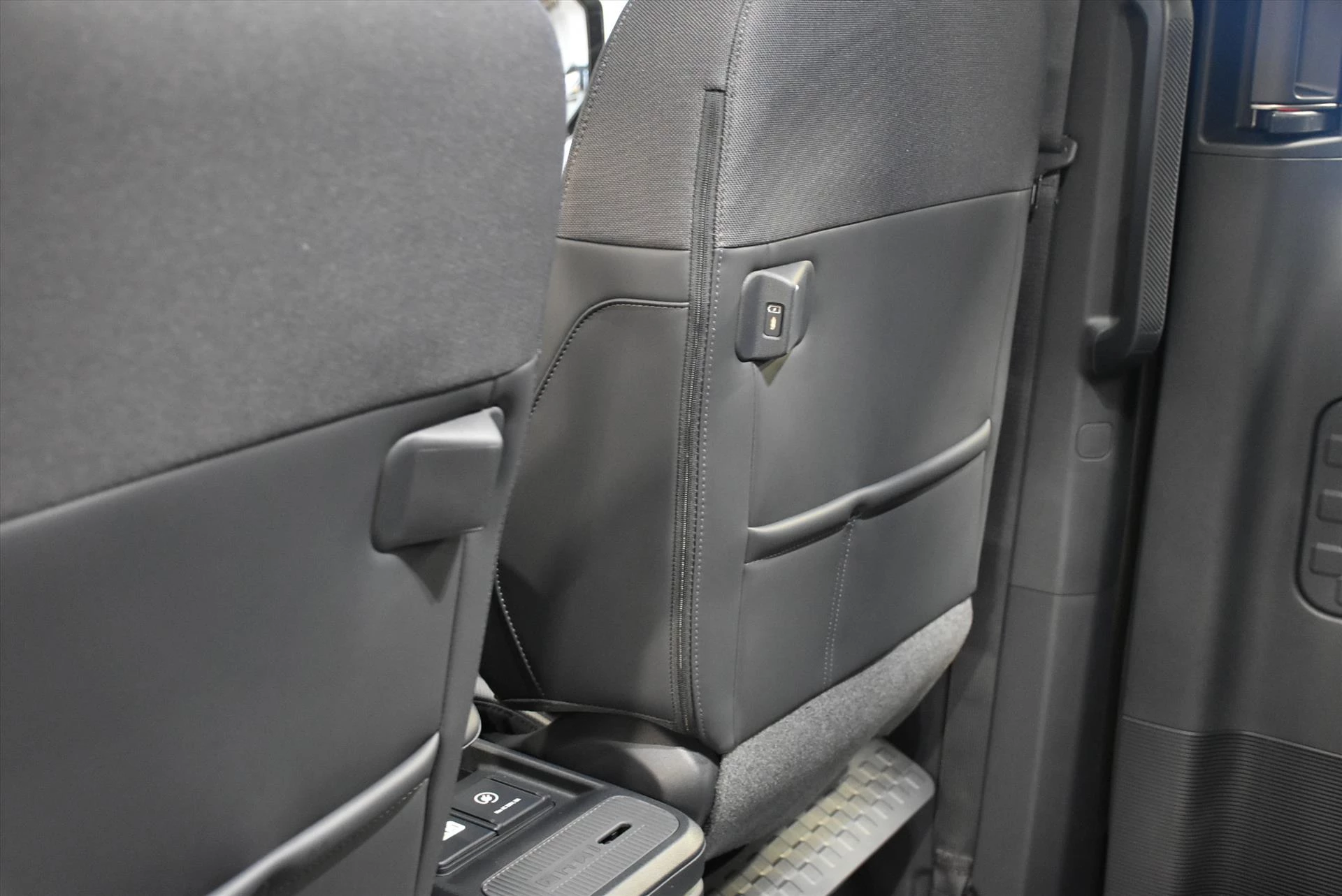 Hoofdafbeelding Kia Pv5 Passenger