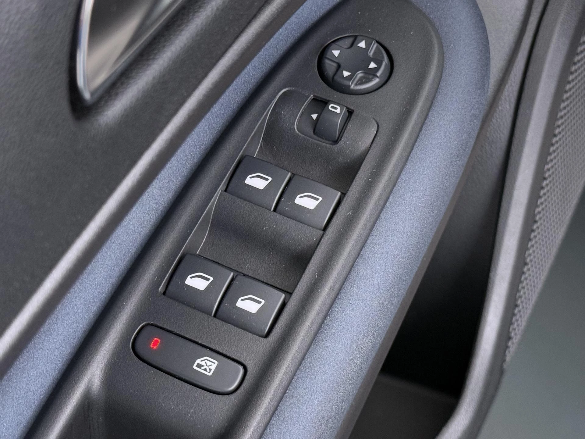 Hoofdafbeelding Alfa Romeo Junior