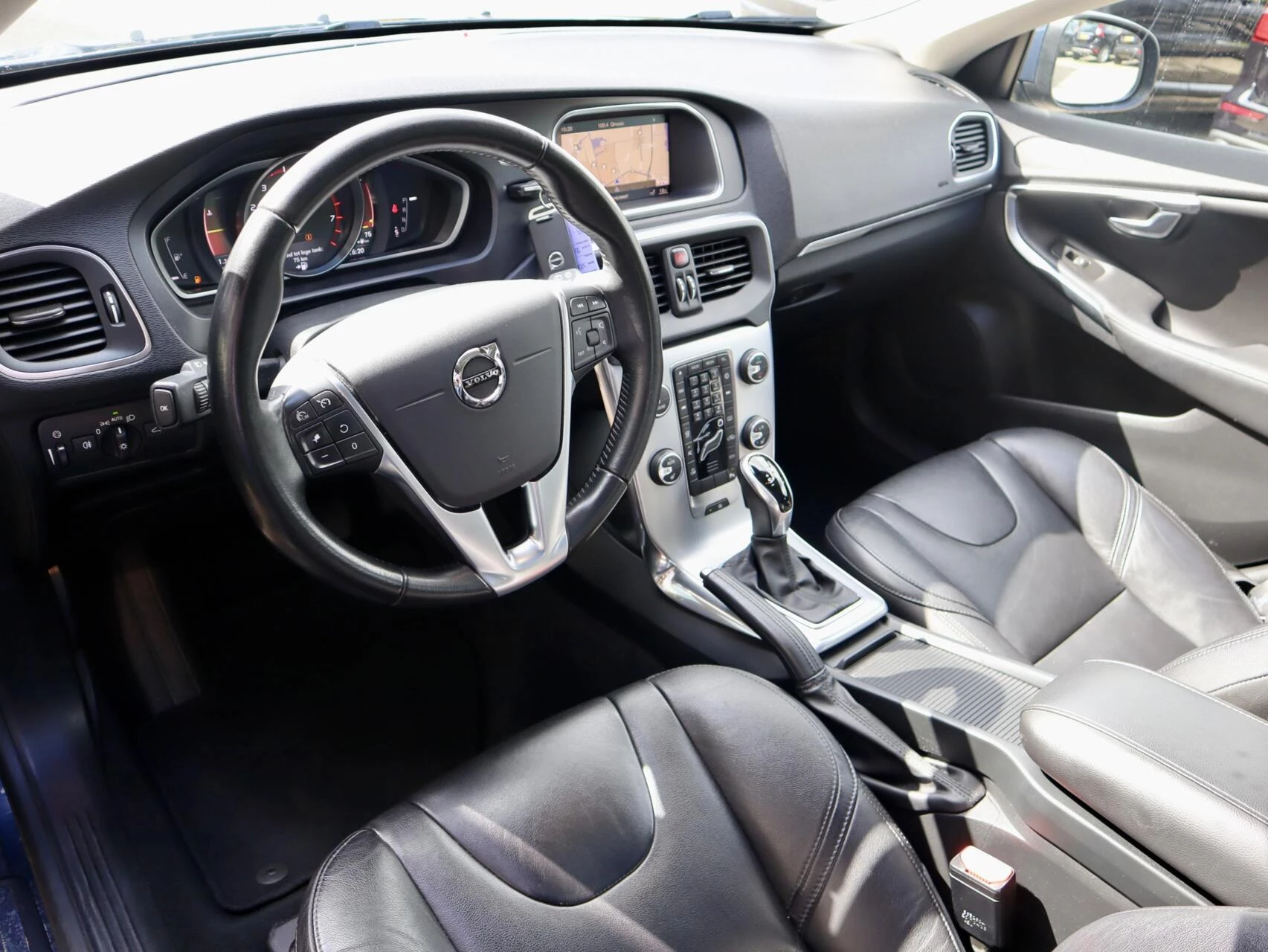 Hoofdafbeelding Volvo V40