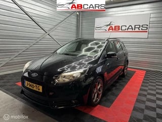 Ford Focus Wagon 2.0 EcoBoost ST-3 - Full option - 250PK