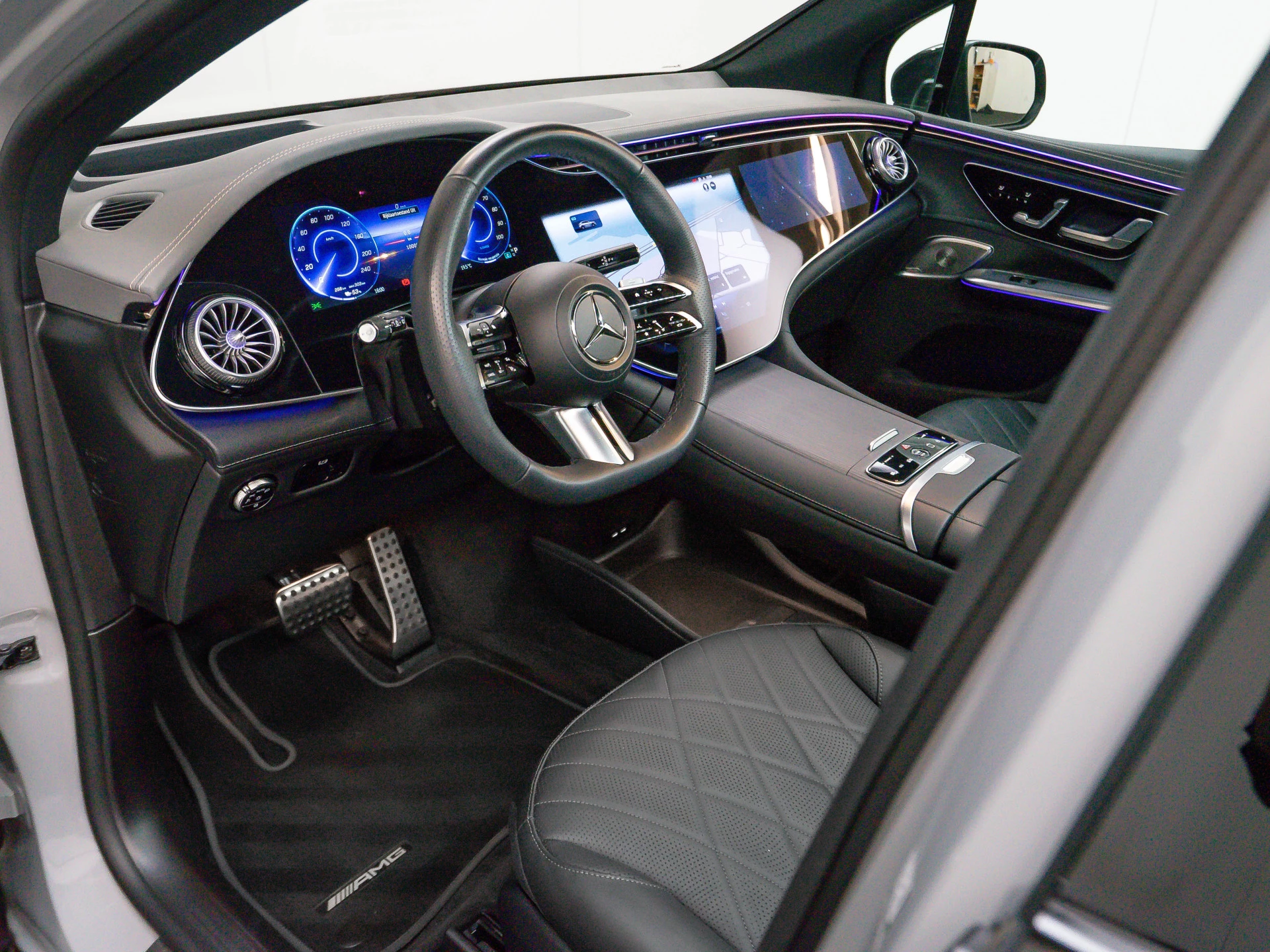 Hoofdafbeelding Mercedes-Benz EQE