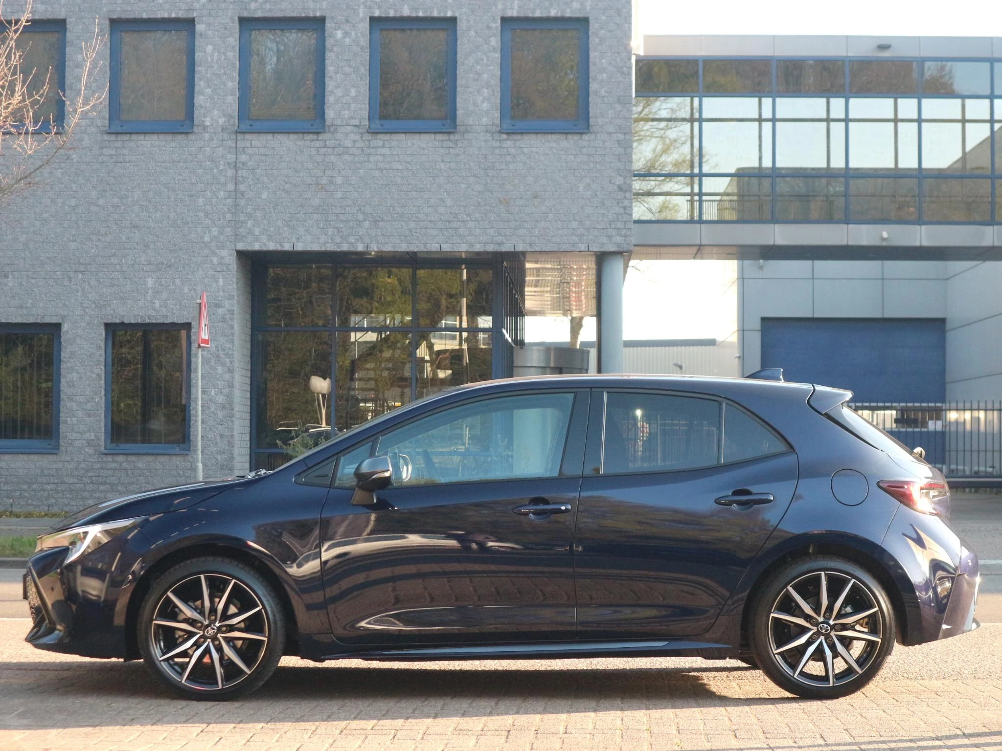 Hoofdafbeelding Toyota Corolla