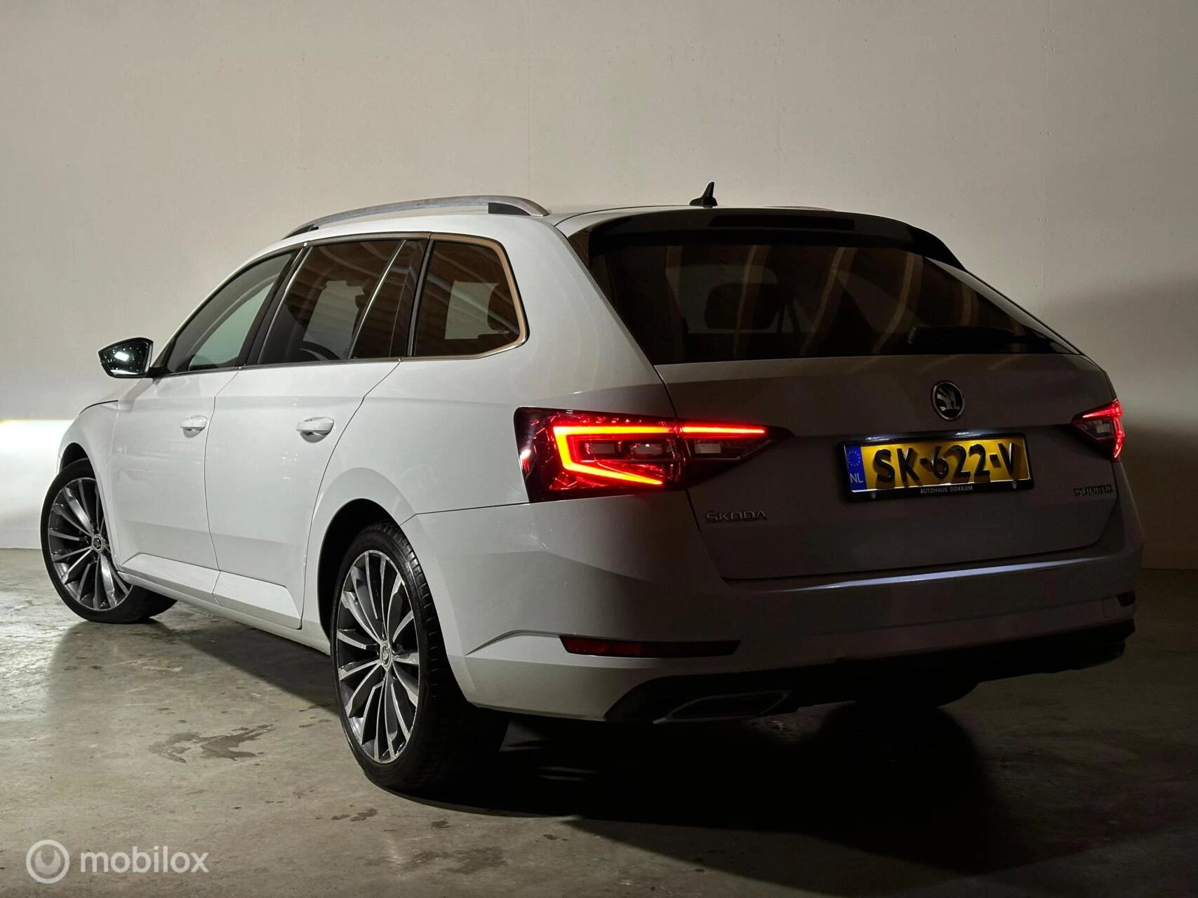 Hoofdafbeelding Škoda Superb