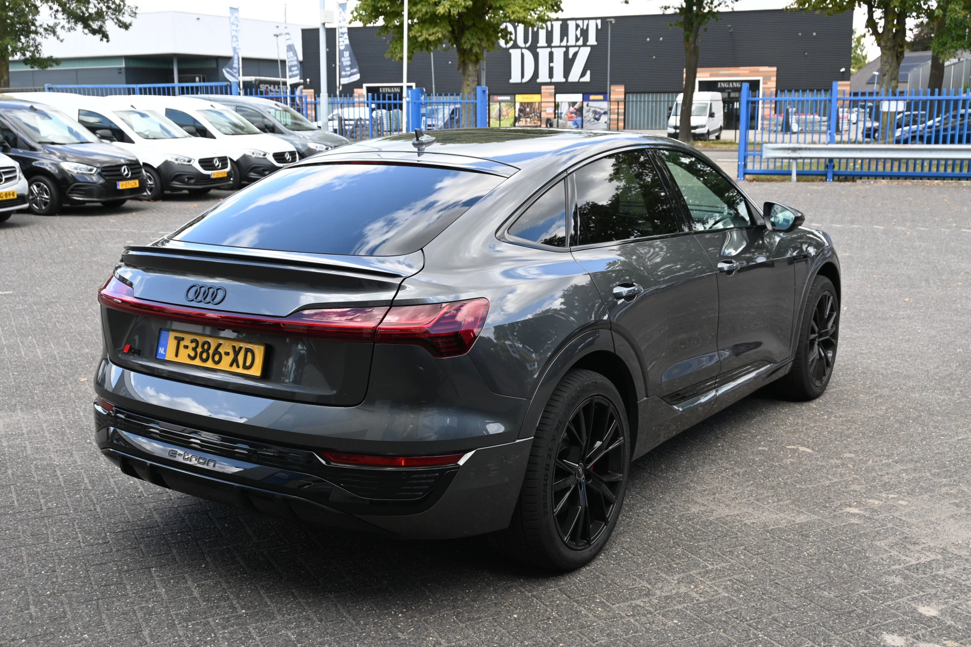 Hoofdafbeelding Audi Q8 Sportback e-tron