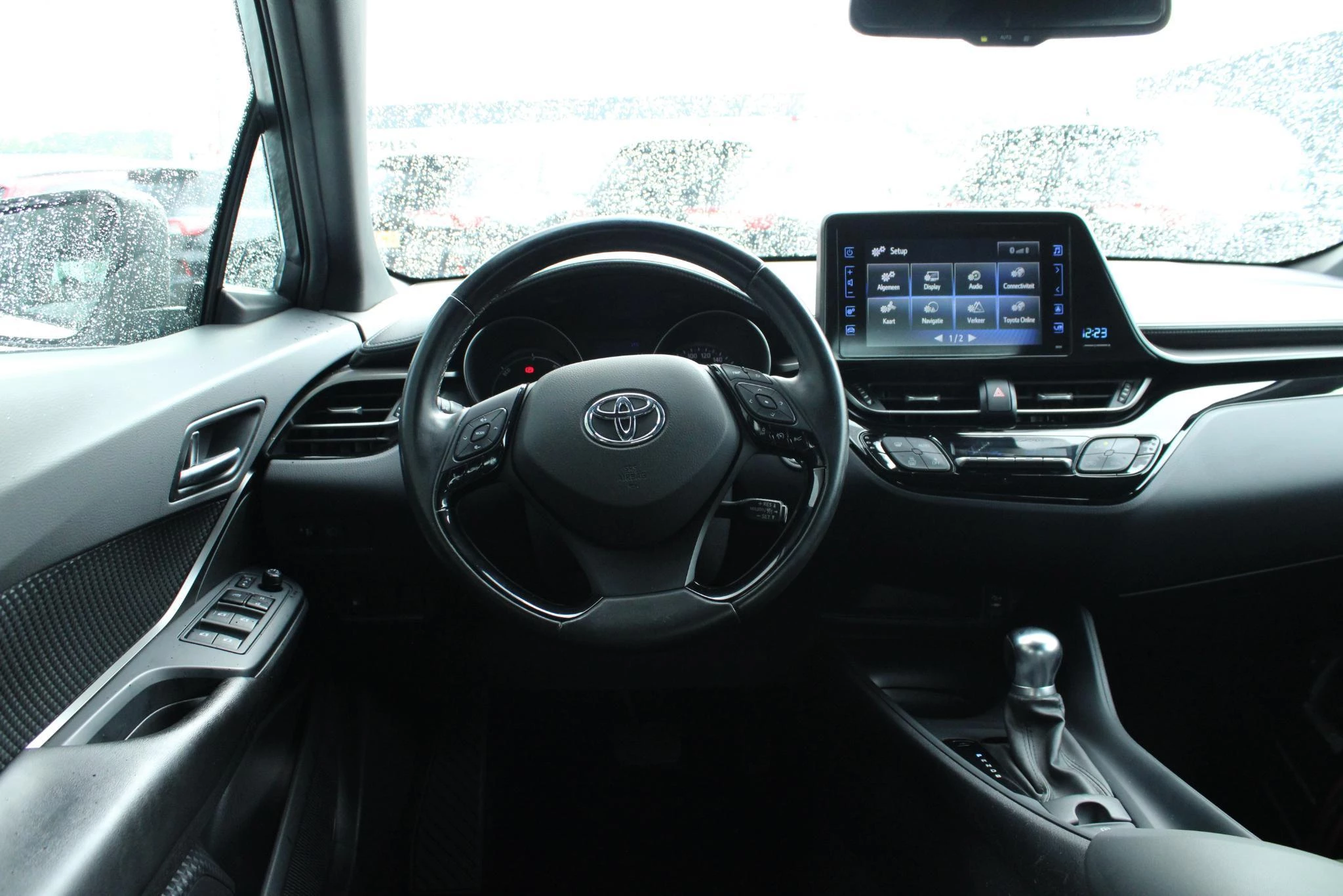 Hoofdafbeelding Toyota C-HR