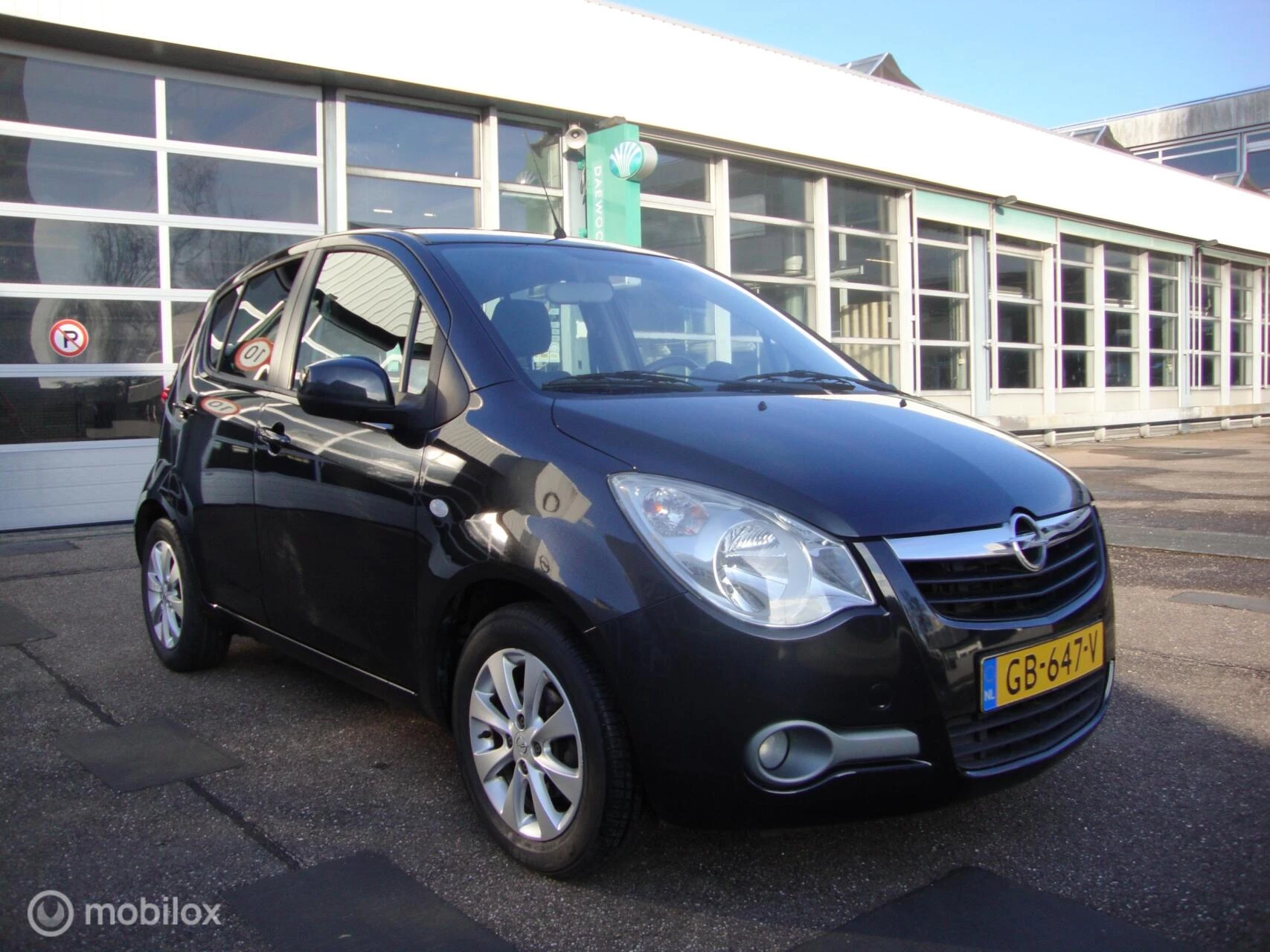 Hoofdafbeelding Opel Agila