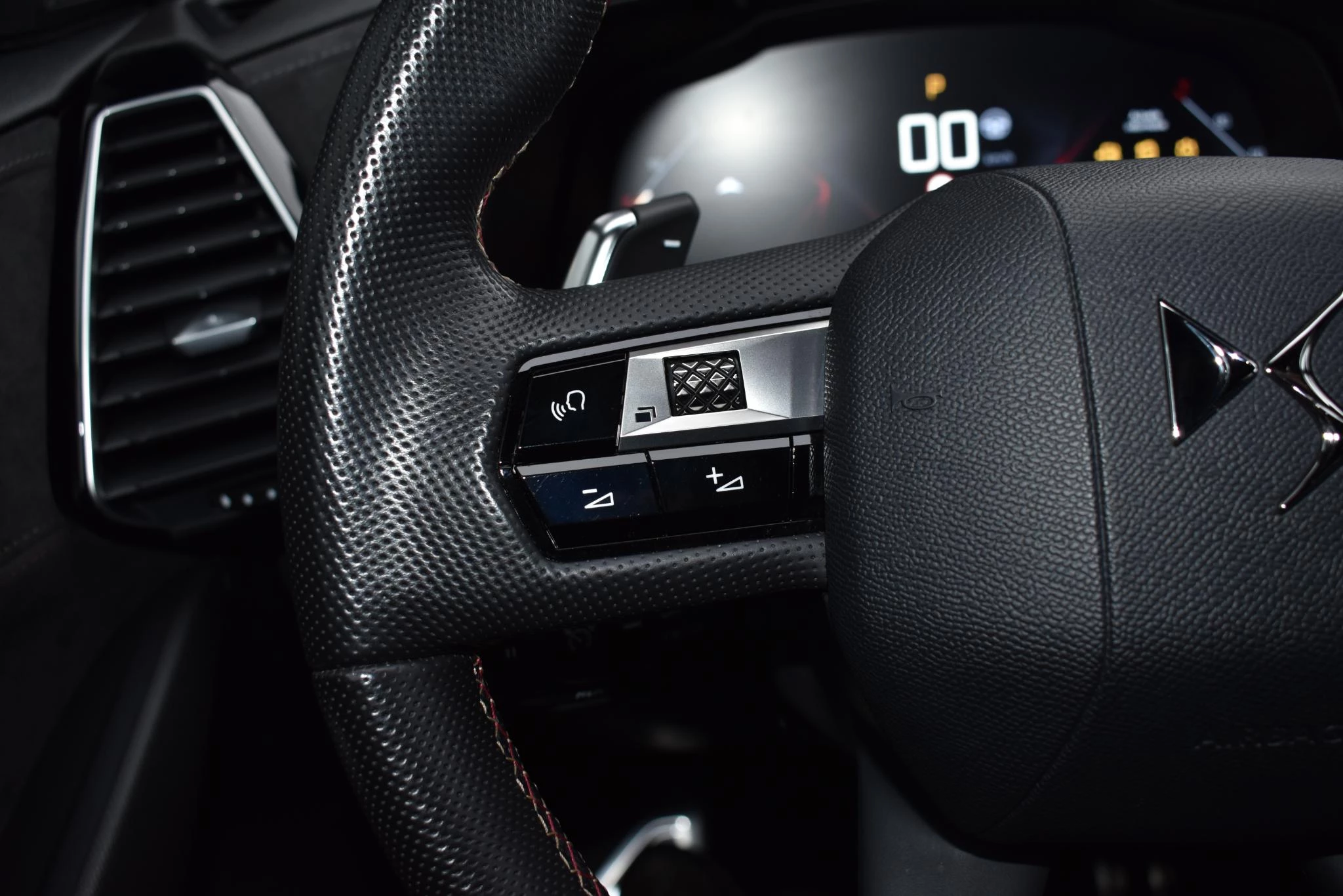 Hoofdafbeelding DS DS 7