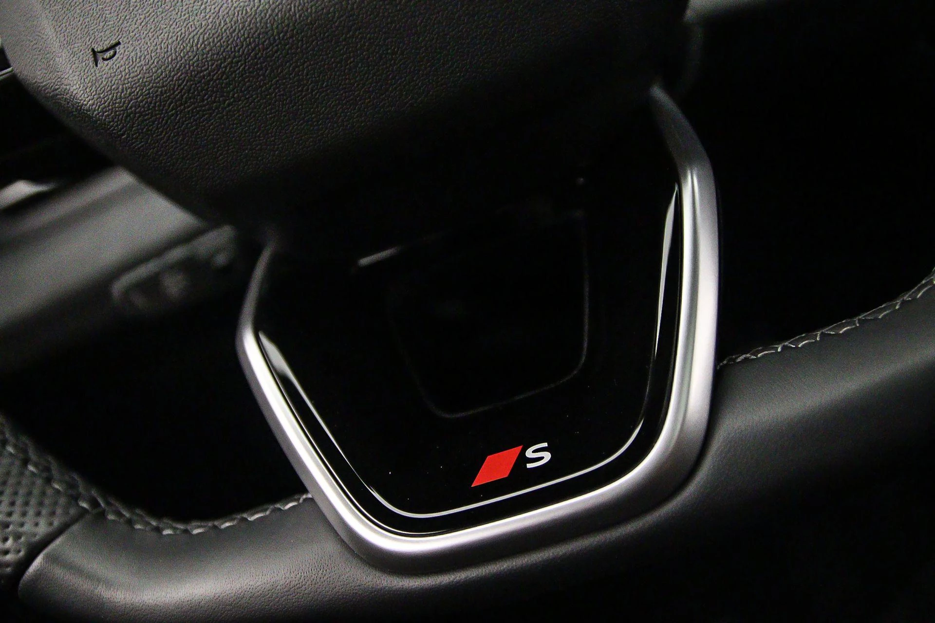 Hoofdafbeelding Audi Q6 e-tron