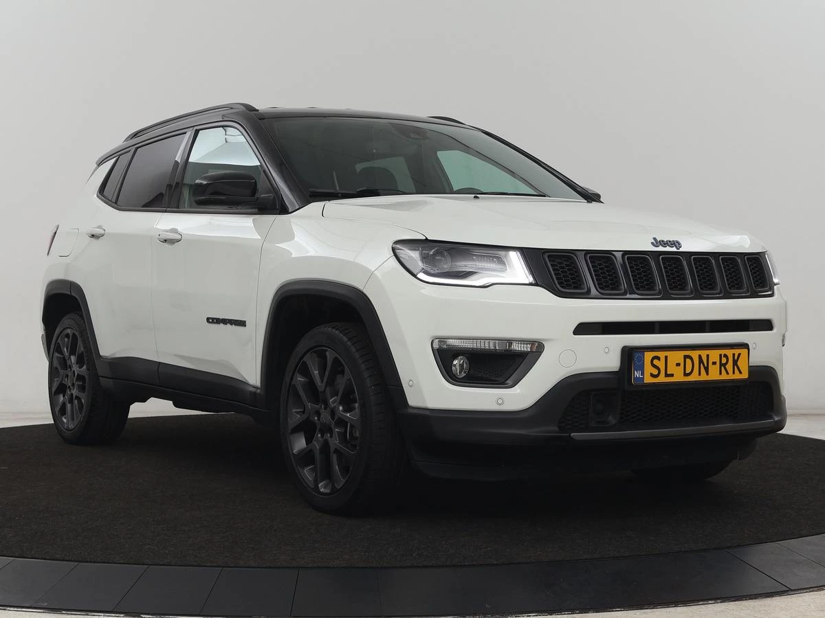Hoofdafbeelding Jeep Compass